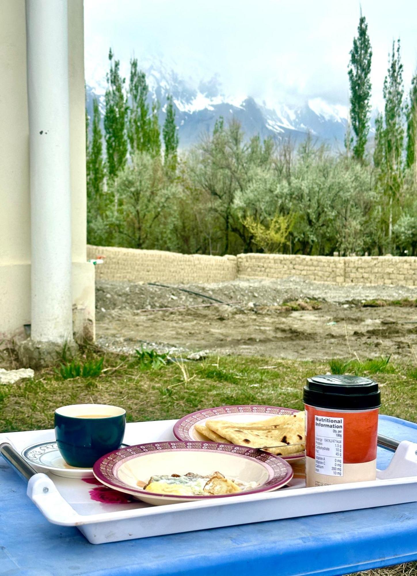 Indus Cabana Lodge Скарду Экстерьер фото