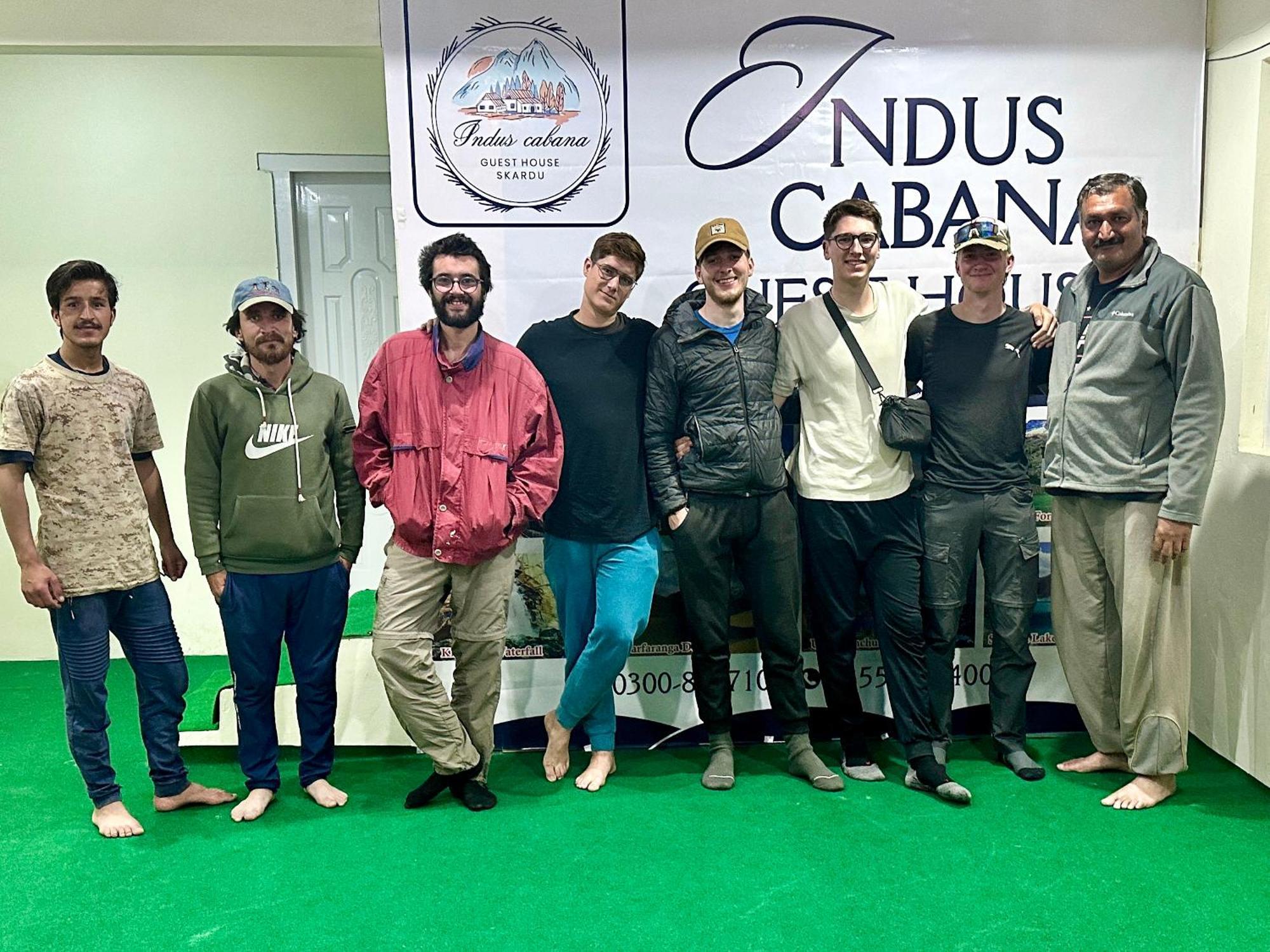 Indus Cabana Lodge Скарду Экстерьер фото